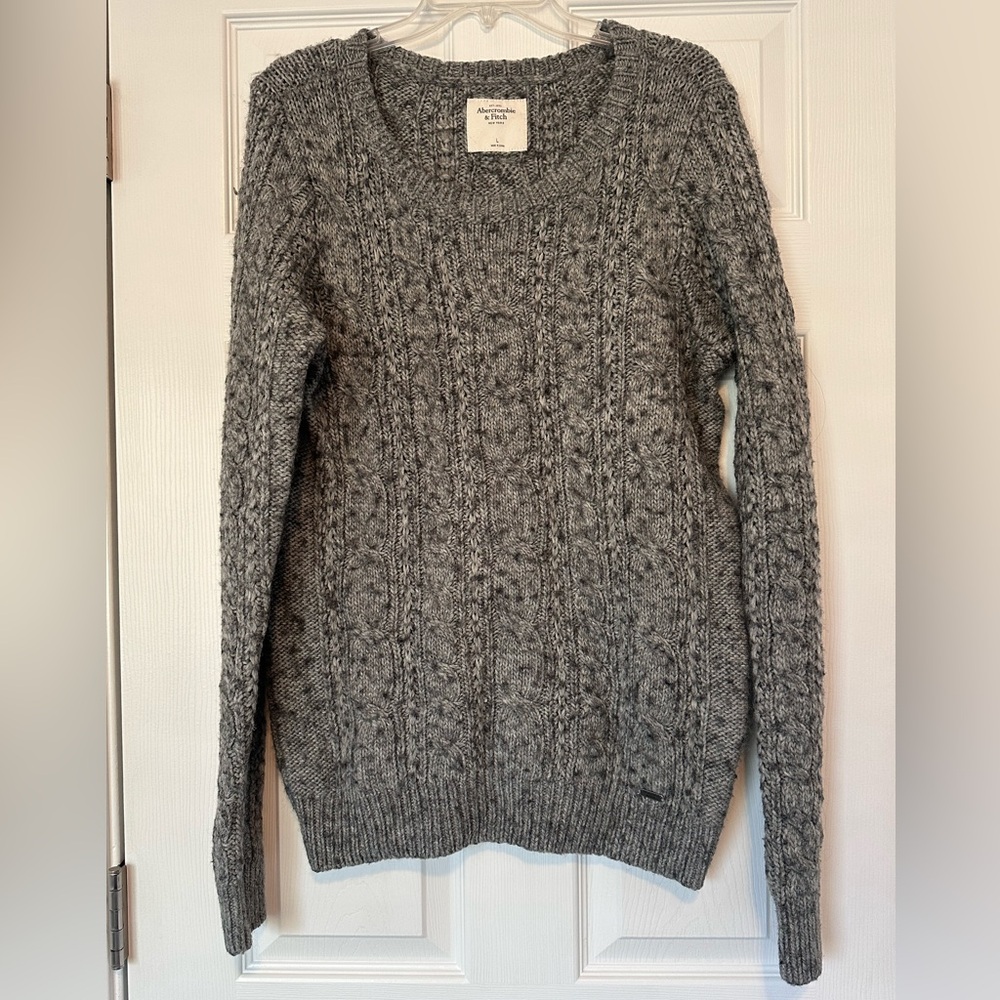 Abercrombie & Fitch Cozy Cable Knit Tunic Sweater in Heather Gray